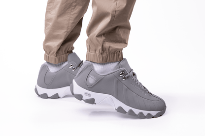 ST329 CMF | K-Swiss Trending