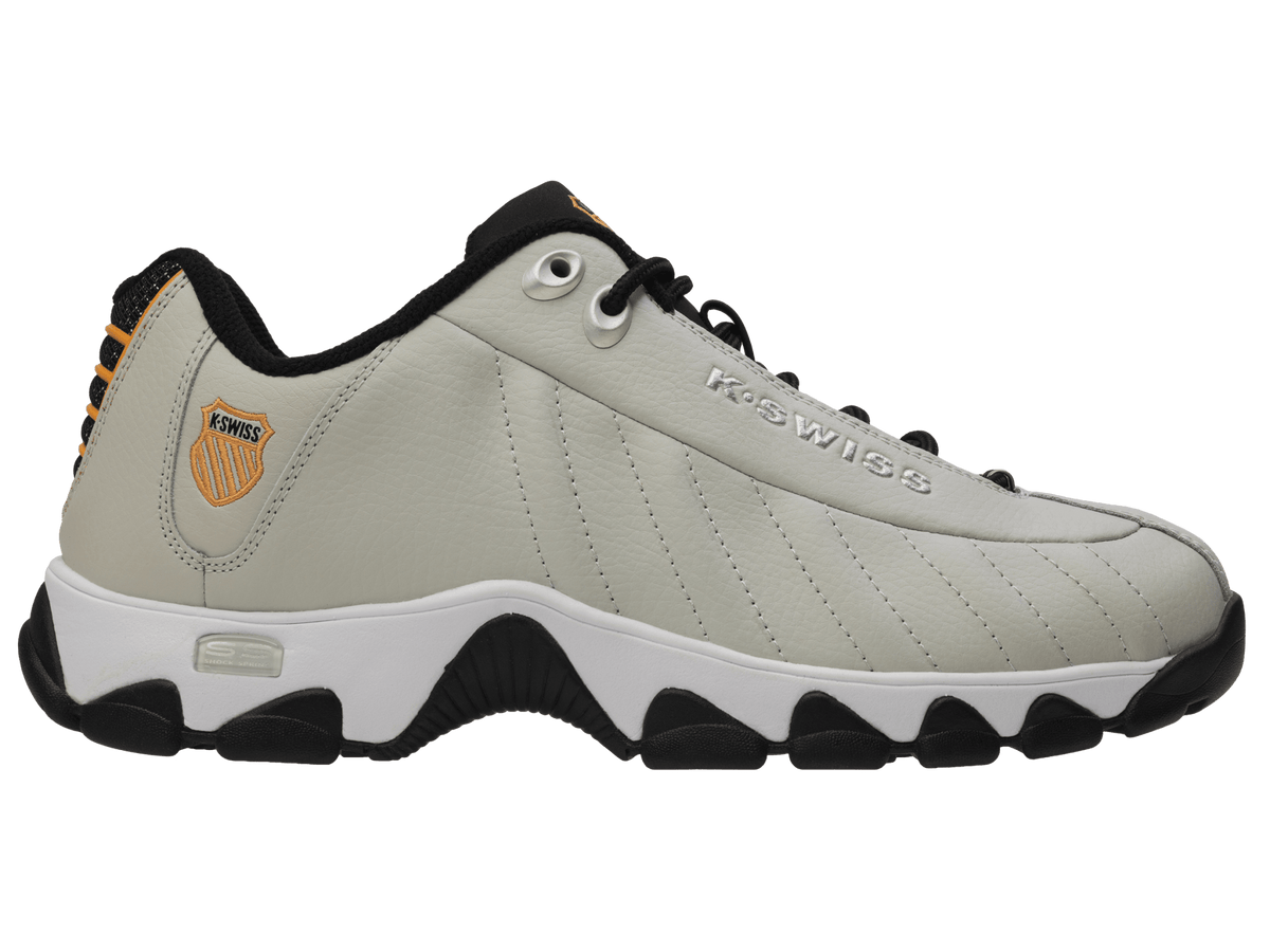 ST329 CMF | K-Swiss Premium